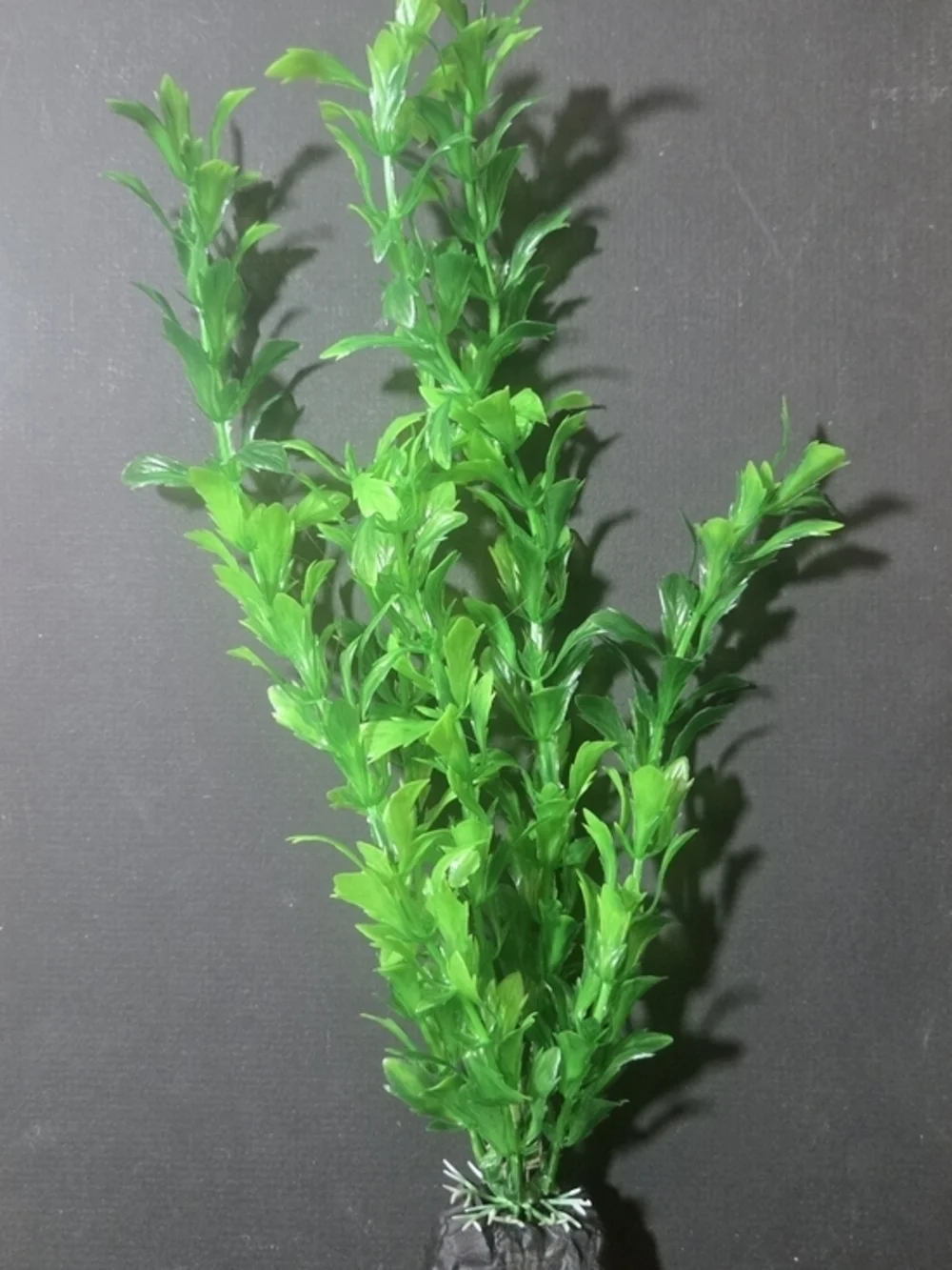 Assorted Artificial Aquarium Plants - 22 Pieces